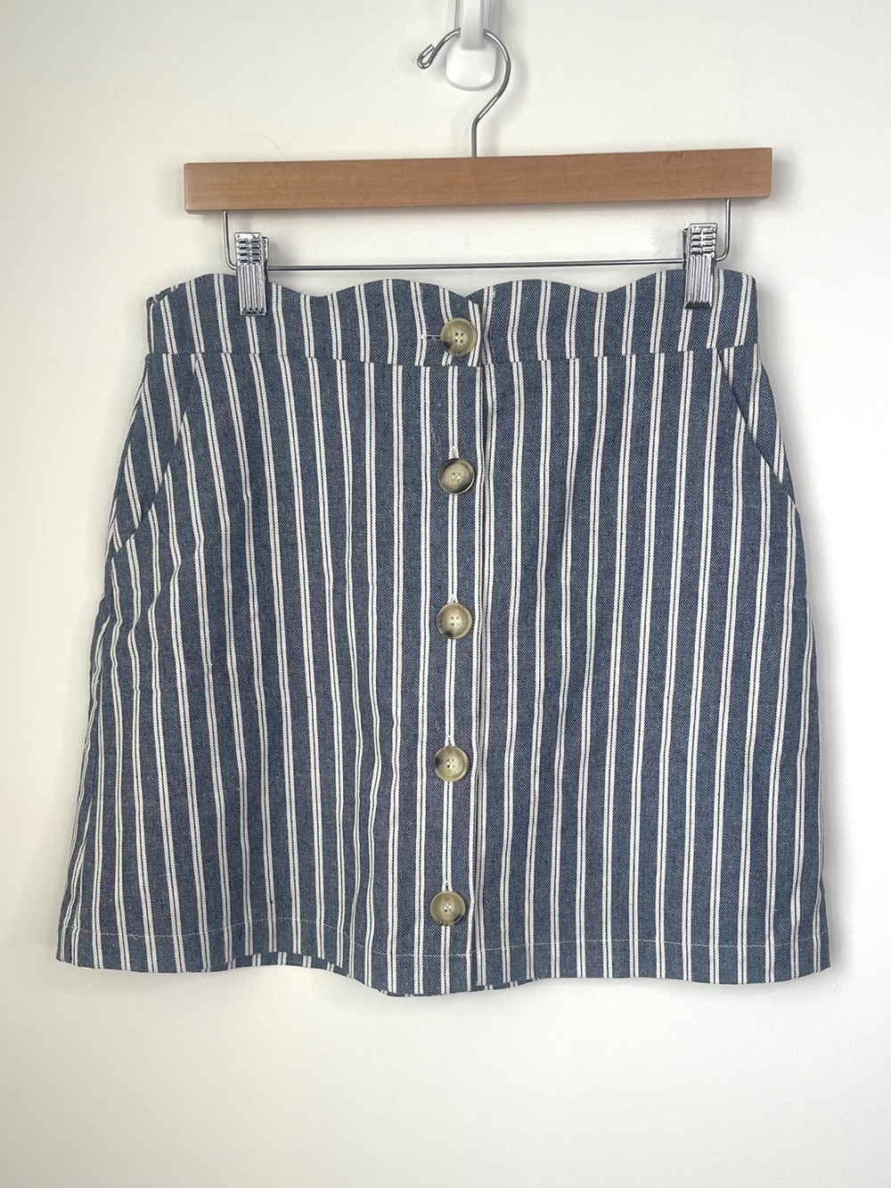 Day to day blue pepper Striped Button-Front Skirt size medium